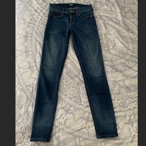 Express Mid-Rise Medium Wash Legging Jeans